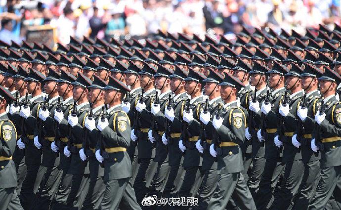 九三阅兵是哪年——回顾历史，铭记时刻，九三阅兵回顾，历史时刻的铭记（年份揭秘）