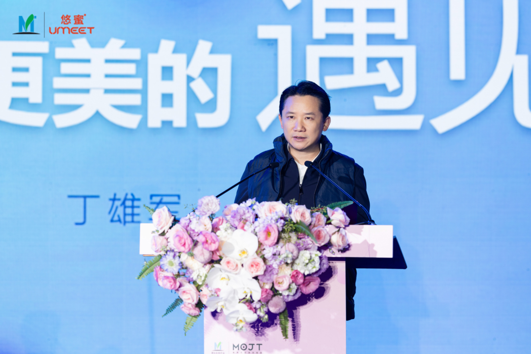 丁雄军的老婆家庭背景，深入探究与解析，丁雄军妻子家庭背景深度探究与解析