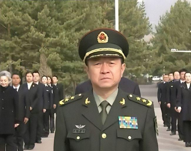 祁发宝，从普通军官到军衔之路的探究，祁发宝，从军官到军衔之路的蜕变与探究