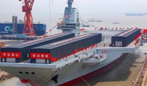 福建号与福特级，两大舰队的对比解析，福建号与福特级舰队，深度对比解析