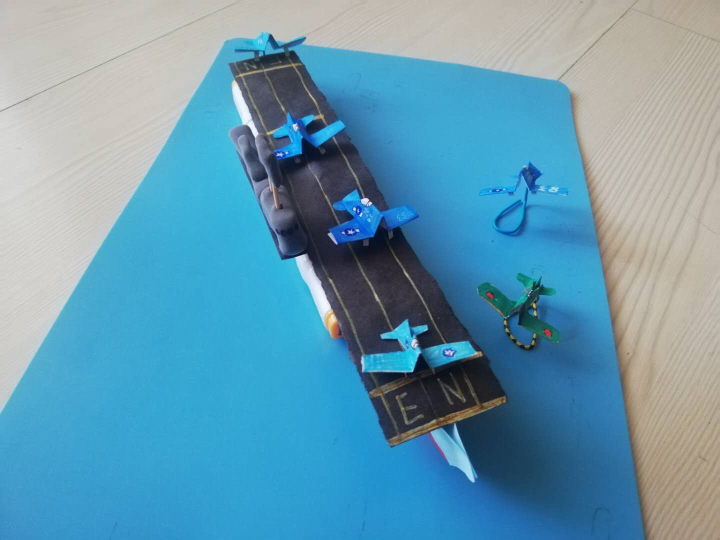 航空母舰模型制作手工教程，手工航空母舰模型制作教程