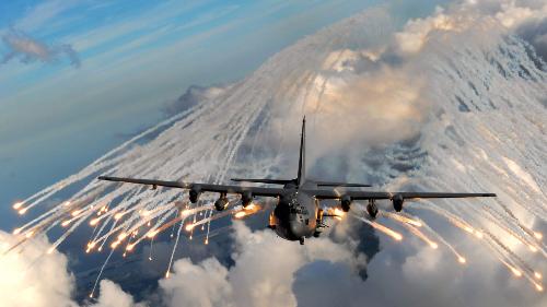 AC-130与A-10的威力对比，谁的力量更胜一筹？，AC-130与A-10，谁的力量更胜一筹？对比解析