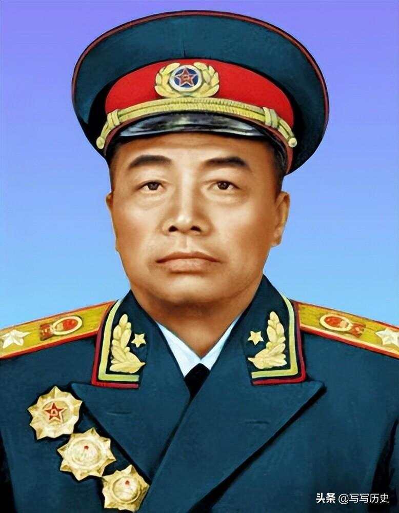 荣耀的印记，十三位八一勋章获得者的辉煌历程，荣耀印记，十三位八一勋章获得者的辉煌人生之旅