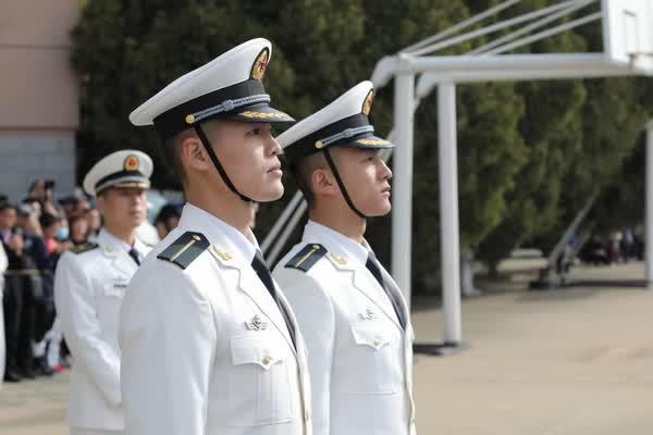 阅兵战士海军，荣耀与担当的象征，海军阅兵战士，荣耀与担当的象征