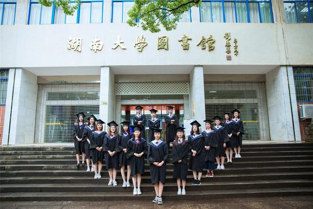 国防大学校长历任校长及其历史贡献，国防大学历任校长及其历史贡献概览