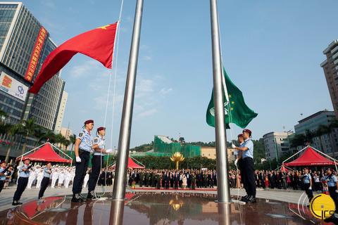 中国阅兵震撼港台反应，展现国家力量与民族自豪，中国阅兵展现国家力量与民族自豪，港台反应震撼人心