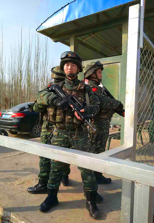 武警特战，内卫与机动的双重角色，武警特战，内卫与机动双重角色的挑战
