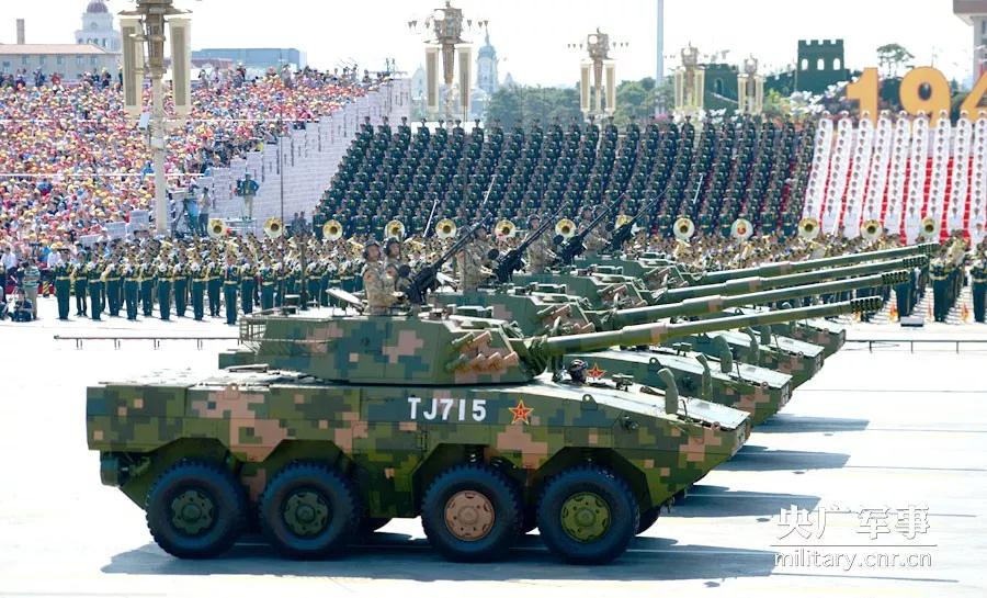 盛大的阅兵仪式，回顾中国在2015年10月的壮丽画卷，盛大的阅兵仪式，回顾中国在金秋十月壮丽画卷的壮丽瞬间（或回顾中国在阅兵仪式中的壮丽风采）
