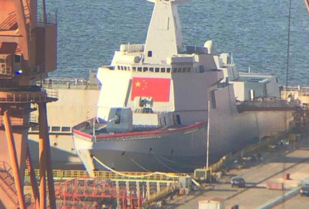 中国海军新一代战舰，揭秘中国首艘大型导弹护卫舰055型快艇的崛起与实力，揭秘中国首艘大型导弹护卫舰055型快艇的崛起与强大实力
