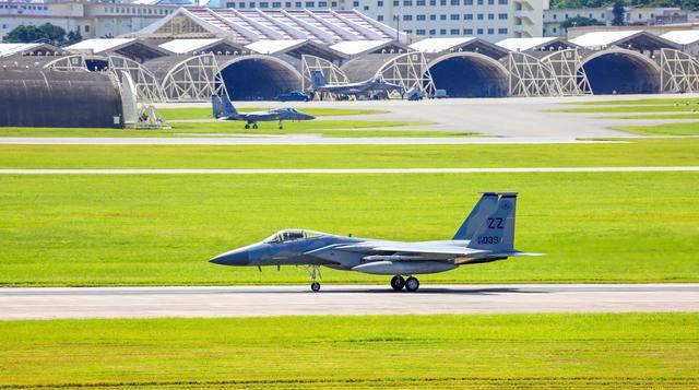 中国空军基地图片大全，历史与现代的壮丽交织，中国空军基地图片集锦，历史与现代的壮丽融合