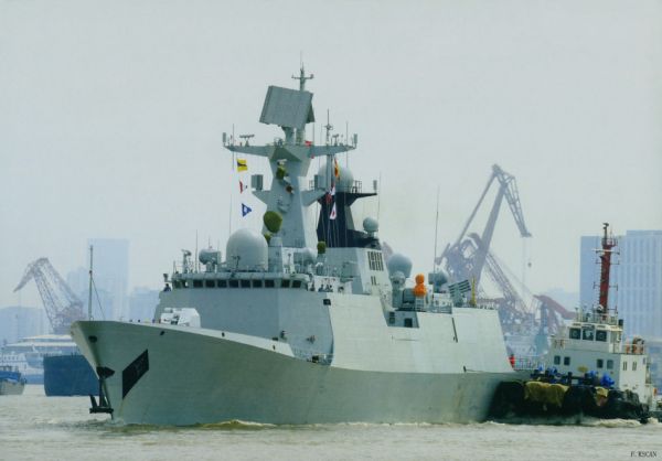 护卫舰新篇章，中国再次开建新型护卫舰——054型护卫舰，中国新型护卫舰篇章开启，全新054型护卫舰开建在即