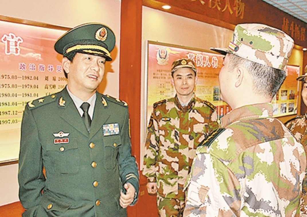 丁晓兵将军现在的职务及其卓越贡献，丁晓兵将军现职务与卓越贡献概述
