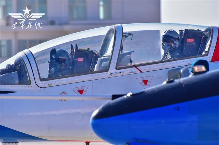 空军航空大学介绍——翱翔梦想的摇篮，空军航空大学，梦想翱翔的摇篮