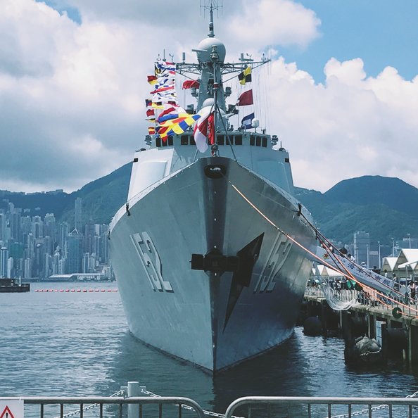 香港舰，新时代的海洋守护者，香港舰，新时代的海洋守护者启航在即