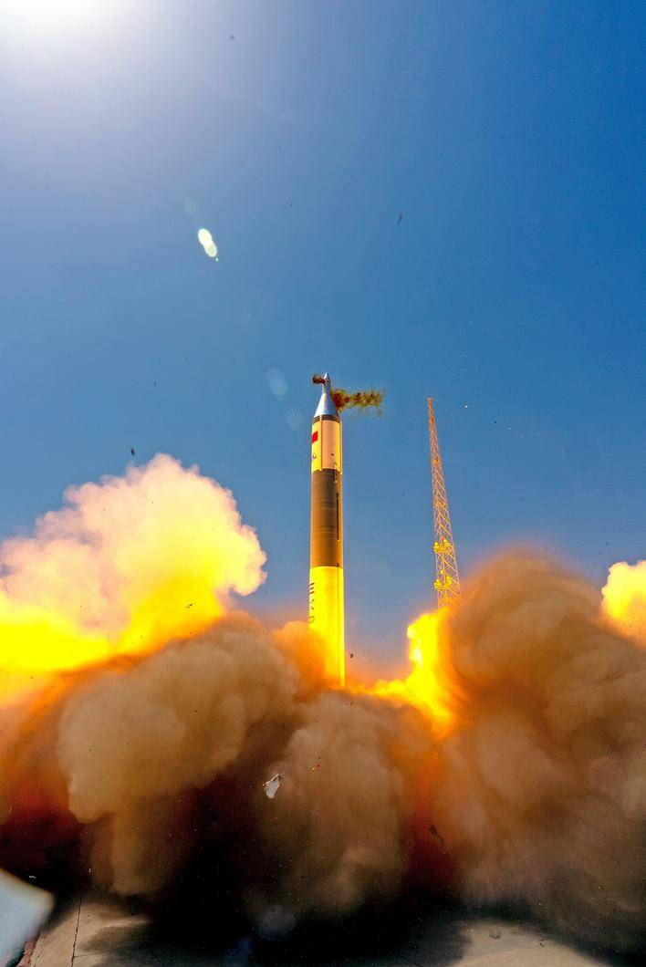 火箭发射新闻，探索太空的新里程碑，火箭发射成功，开启太空探索新纪元