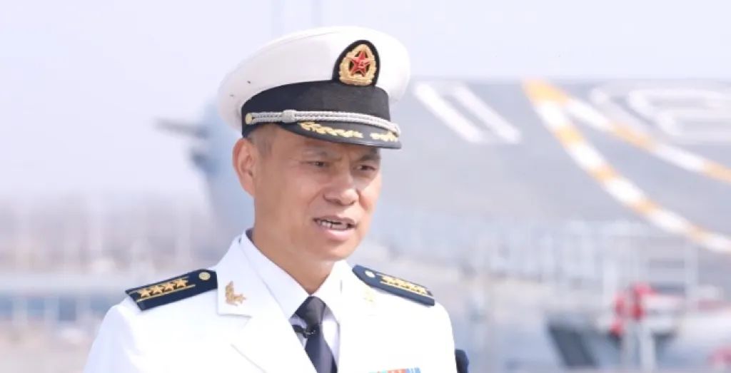 辽宁舰的舰长，领航新时代的航海英雄，辽宁舰舰长领航新时代的航海传奇之旅