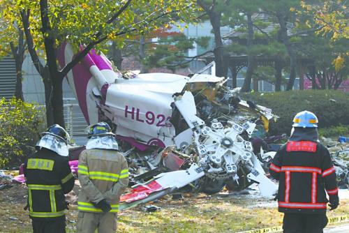 韩国直升机相撞事件深度解析，韩国直升机相撞事件深度剖析
