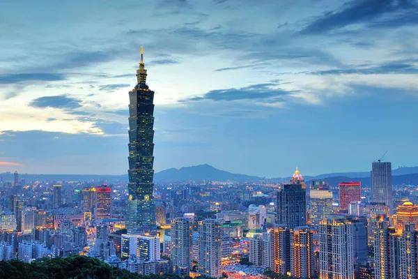 最新消息台湾地区，政治、经济与社会发展概览，台湾最新政治、经济与社会发展概览消息速递