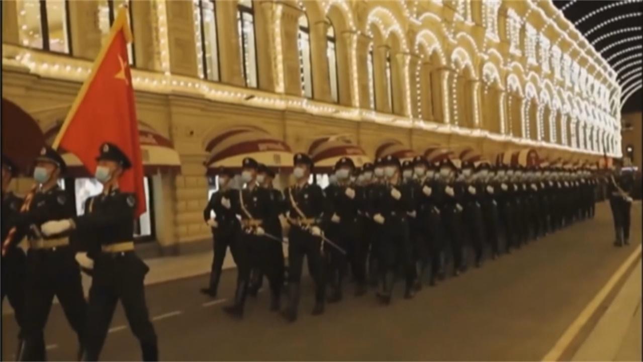 中国仪仗队参加2020年俄罗斯红场阅兵，跨越国界的友谊与荣耀，中国仪仗队参加俄罗斯红场阅兵，友谊与荣耀跨越国界