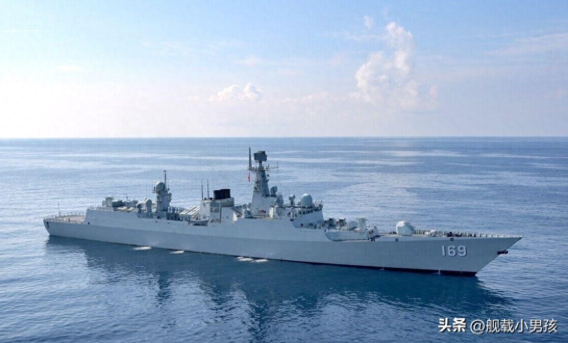 中国海军力量的崛起，聚焦2023年海军总吨位展望，中国海军力量的崛起，聚焦海军总吨位展望2023年展望