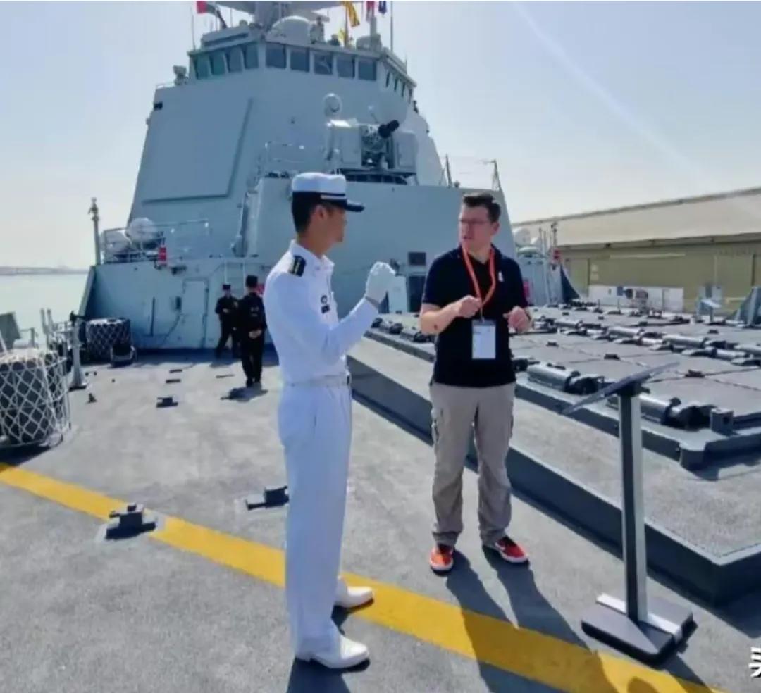 第一批052D型导弹驱逐舰，中国海军新时代的里程碑，中国海军新时代的里程碑，首批052D型导弹驱逐舰揭秘