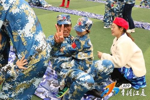 三军仪仗队护旗手，荣耀与责任的象征，三军仪仗队护旗手，荣耀与责任的代表