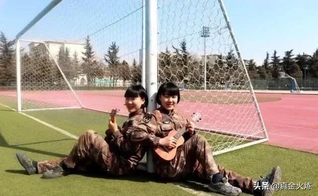 话务女兵，无声战线的铿锵玫瑰，话务女兵，无声战线的铿锵玫瑰风采