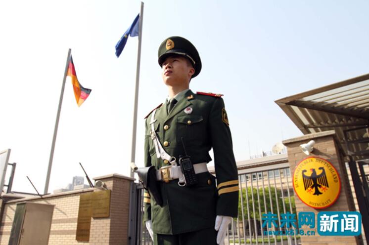 武警北京总队政委，英勇忠诚的领导者，城市的守护神，武警北京总队政委，城市守护神的英勇忠诚领导