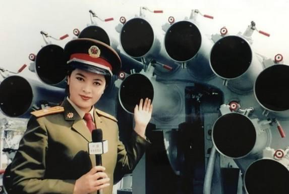 军事频道新闻女主持人名单——军事新闻传播中的璀璨星辰，军事新闻传播中的璀璨星辰，女主持人名单揭秘