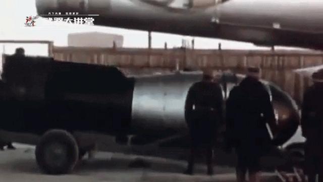 强五甲攻击机挂载氢弹，历史与技术的交汇点，强五甲攻击机挂载氢弹，历史与技术的融合交汇点