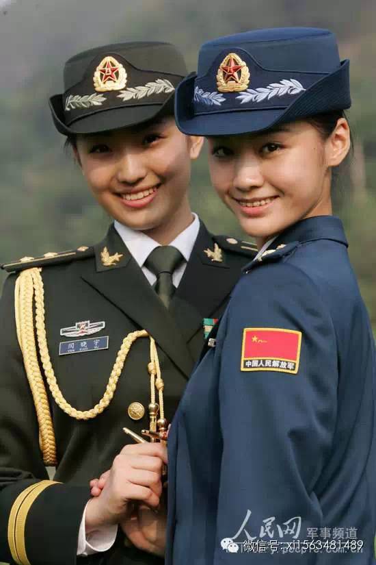 火箭军女兵军服图片，展现力量与荣耀的象征，火箭军女兵军服风采，力量与荣耀的象征图片