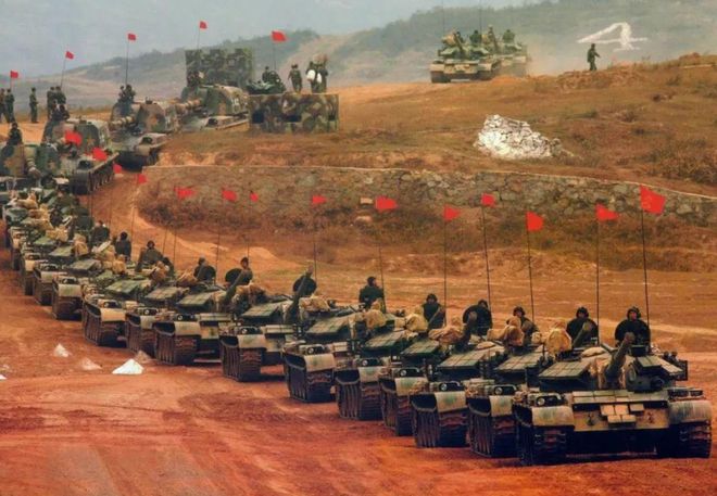 有谁敢对中国动武？论中国的发展与实力，谁敢挑战中国？探究中国的发展与实力。