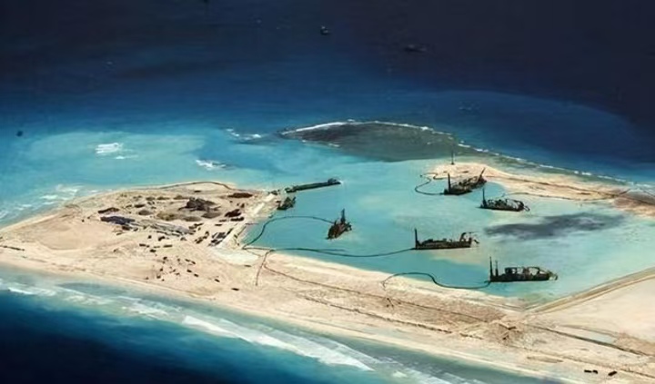 回顾与反思，南海事件中的十三年风云变幻，南海事件十三年风云变幻的回顾与反思