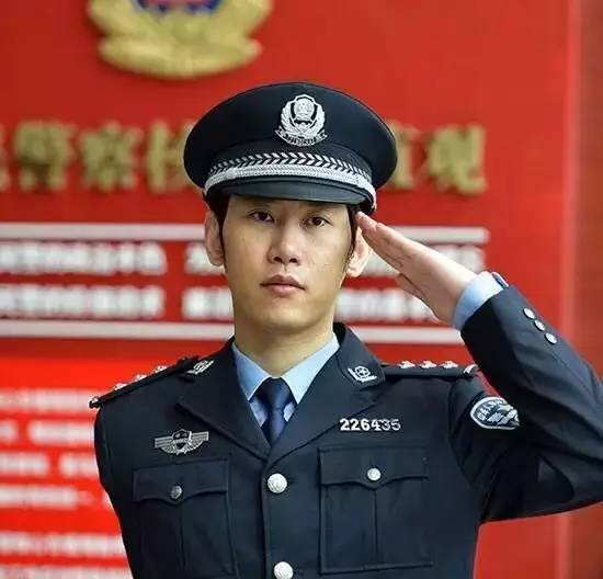 当代保尔丁晓兵，坚韧不拔的奋斗精神与时代担当，当代保尔丁晓兵，坚韧奋斗精神与时代担当的象征