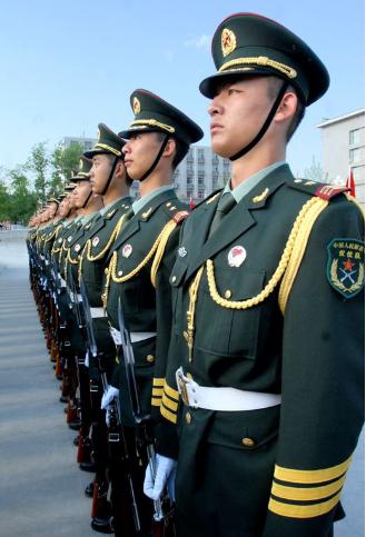 三军仪仗队男生身高要求，探究与解析，三军仪仗队男生身高要求深度解析与探究