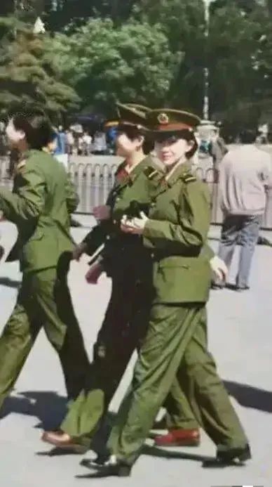 七八式军服，历史的印记与时代的记忆，七八式军服，历史的印记与时代记忆