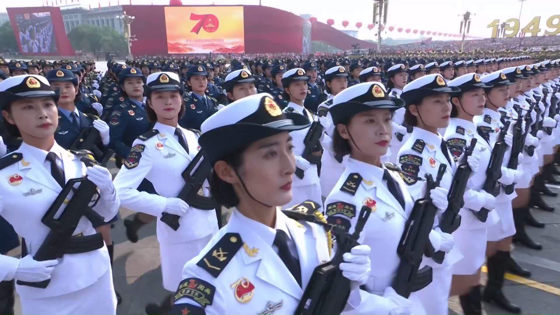 荣耀与骄傲，记女兵方队中最耀眼之星，荣耀与骄傲，女兵方队中的璀璨之星