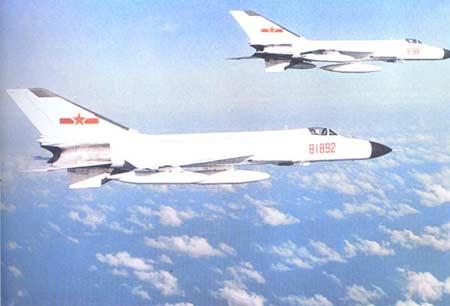歼八中型战机，中国航空工业的骄傲，歼八中型战机，中国航空工业的辉煌骄傲