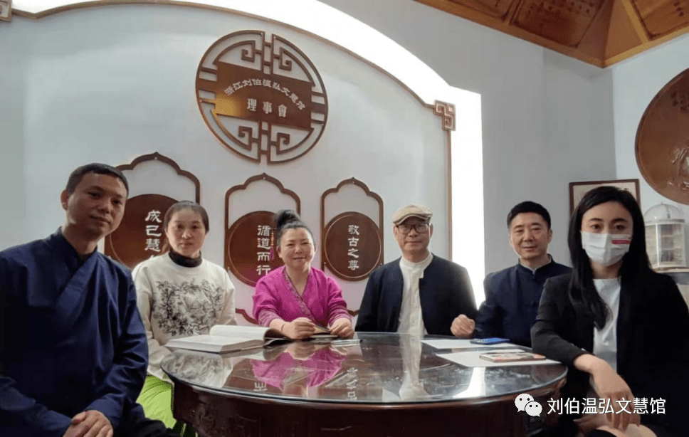 刘伯温选一肖期期准富婆，神秘预测与传奇人生，刘伯温传奇人生，富婆信赖的预测与传奇人生之路