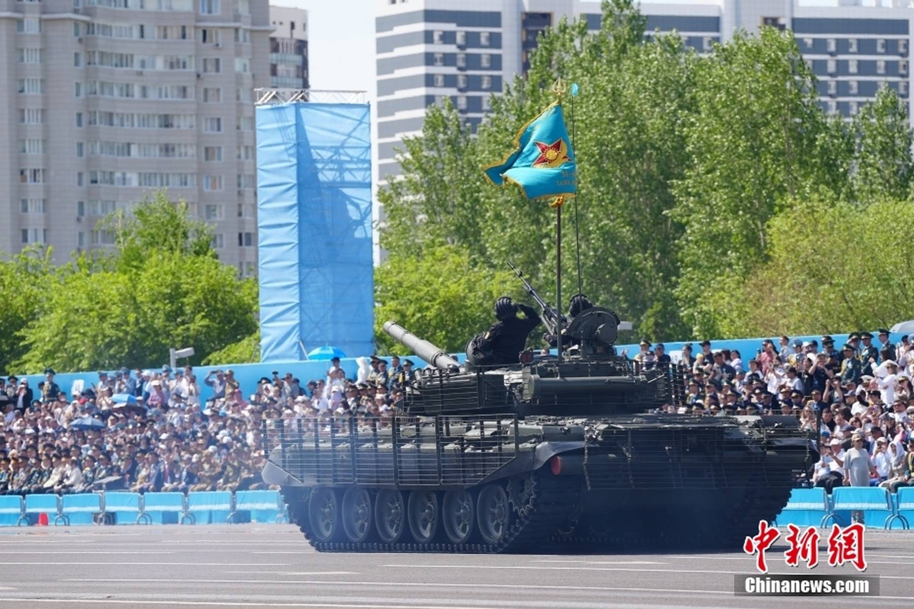 反法西斯战争胜利80周年阅兵，回顾与前瞻，反法西斯战争胜利80周年阅兵，回顾历史，前瞻未来