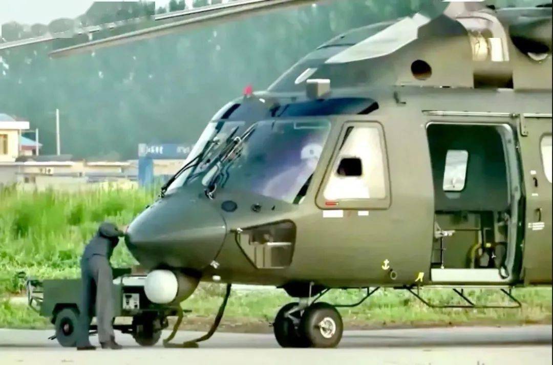 直-18宽体直升机，空中巨人的风采，直-18宽体直升机，空中巨人的壮丽风采