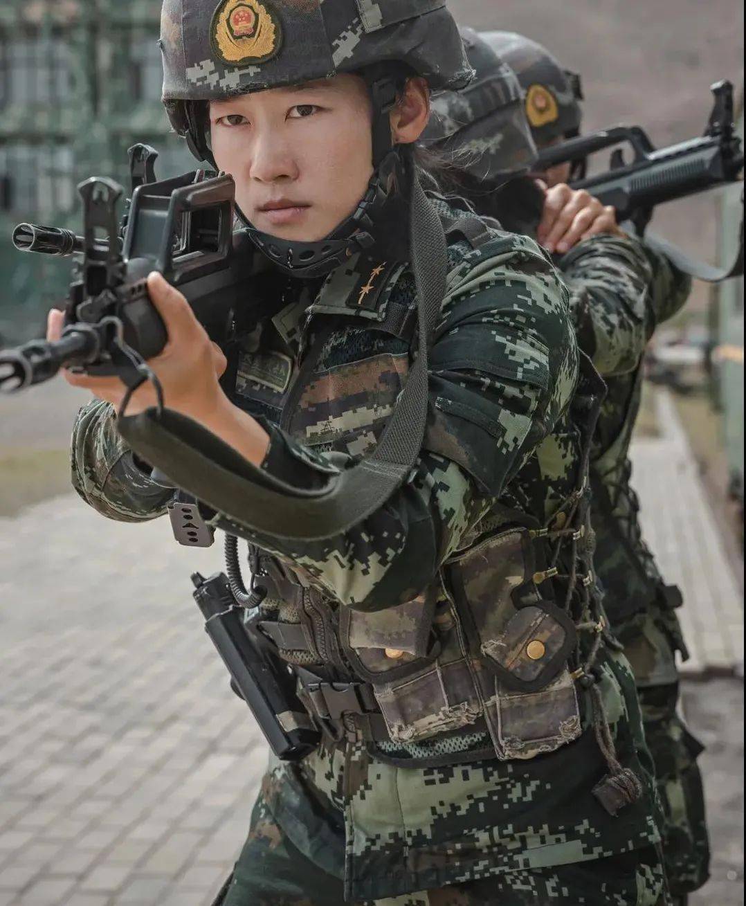武警21式服装，新时代军需的新面貌，武警21式服装，新时代军需变革的新面貌