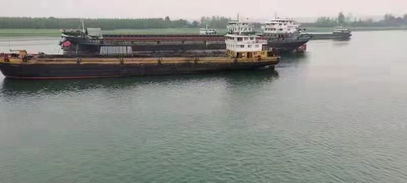 长江8000吨货船价格解析，长江8000吨货船价格深度解析