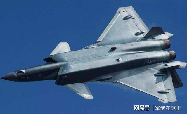 歼八最强改进型，中国空军力量的崭新篇章，歼八最强改进型，揭启中国空军力量的新篇章
