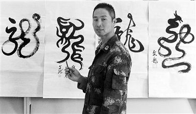 军事评论家文龙，深度解析军事战略与全球安全局势，军事评论家文龙深度解读军事战略与全球安全局势分析
