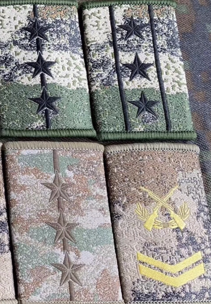 星空迷彩服的颜色组合，探索多彩迷彩的魅力，星空迷彩服色彩组合揭秘，探索迷彩的多彩魅力