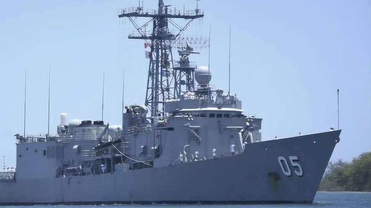 海军70周年护卫舰，光荣与梦想同行，海军70周年庆典，护卫舰光荣与梦想同行