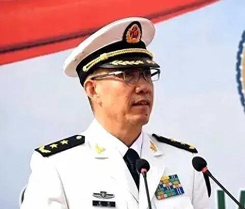 我国新任防长董军的简历概述，新任防长董军简历概述，国防事业的杰出领导者