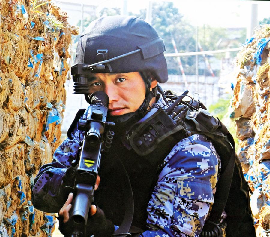 中国新型武器大展示，力量与智慧的结晶，中国新型武器展示，力量与智慧的巅峰展现