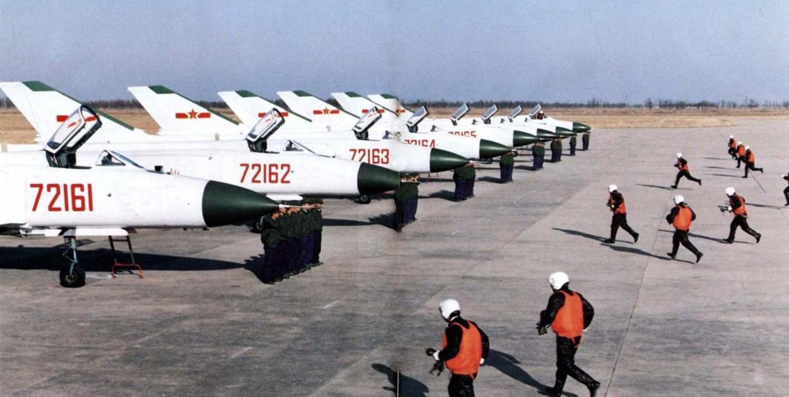 中国空军实力在1979年的评估与洞察，中国空军实力在1979年的深度评估与观察